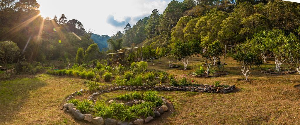 El Tular Santuario Natural Hotel San Jose Pinula Exterior photo